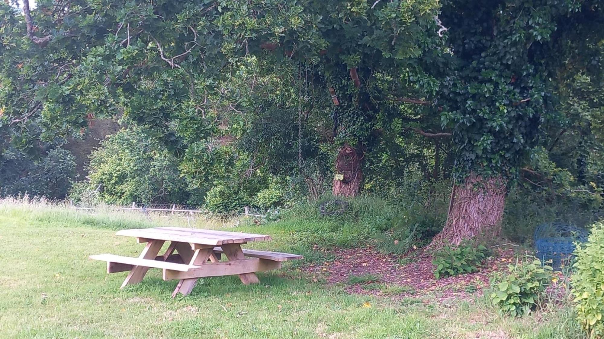 Tente Insolite En Pleine Nature Treduder Bagian luar foto